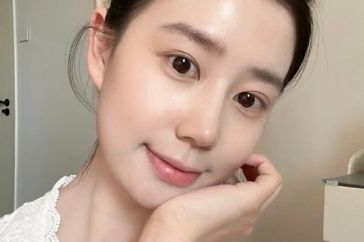 3年仅纳税1100元明星化妆师岳晓琳偷税被查被要求追缴税费款、加收滞纳金并处罚款共计4932万元
