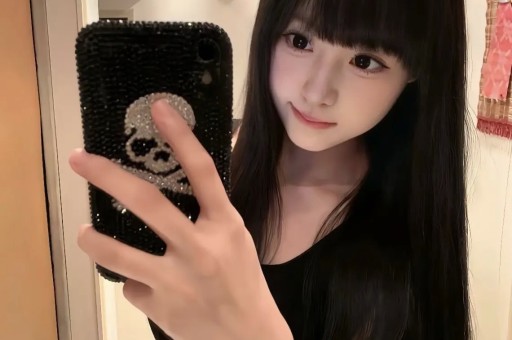 天大的笑话！百万粉大网红四年只交一万三的税网友看完直呼离谱