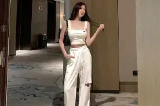 42岁女明星的老公出轨这种狗血新闻居然让我鼻子一酸